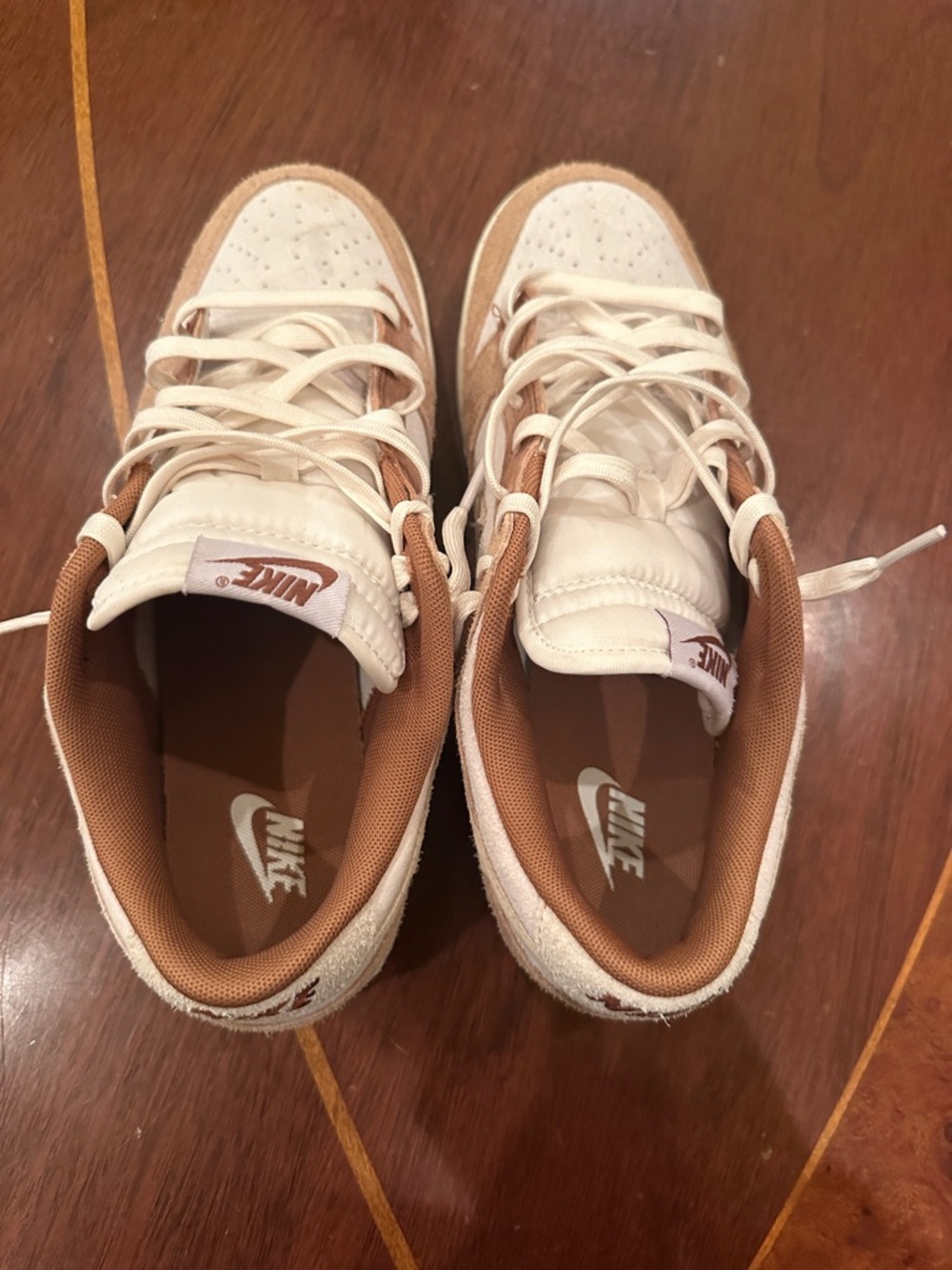 Nike low top sneakers